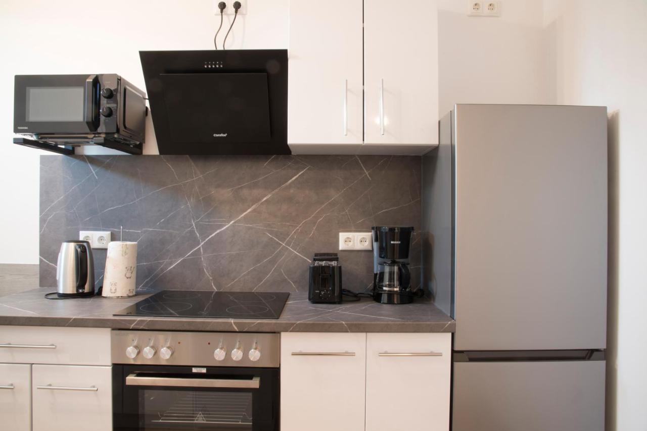 Schoene Ferienwohnung 78M2, 3 Schlafzimmer, 2 Baeder, Zentrumnah, 1Og Erfurt Ngoại thất bức ảnh