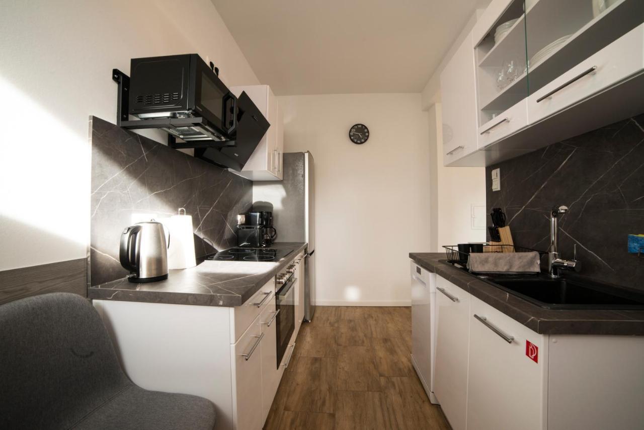 Schoene Ferienwohnung 78M2, 3 Schlafzimmer, 2 Baeder, Zentrumnah, 1Og Erfurt Ngoại thất bức ảnh