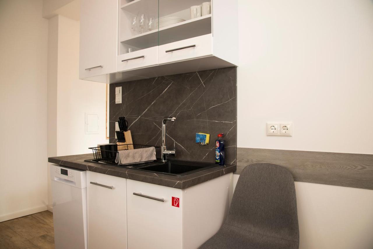 Schoene Ferienwohnung 78M2, 3 Schlafzimmer, 2 Baeder, Zentrumnah, 1Og Erfurt Ngoại thất bức ảnh