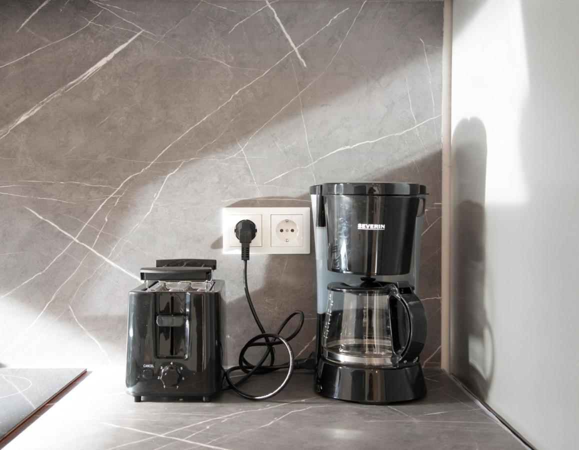 Schoene Ferienwohnung 78M2, 3 Schlafzimmer, 2 Baeder, Zentrumnah, 1Og Erfurt Ngoại thất bức ảnh